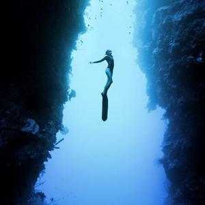 中国美女裸体㊙️视频
